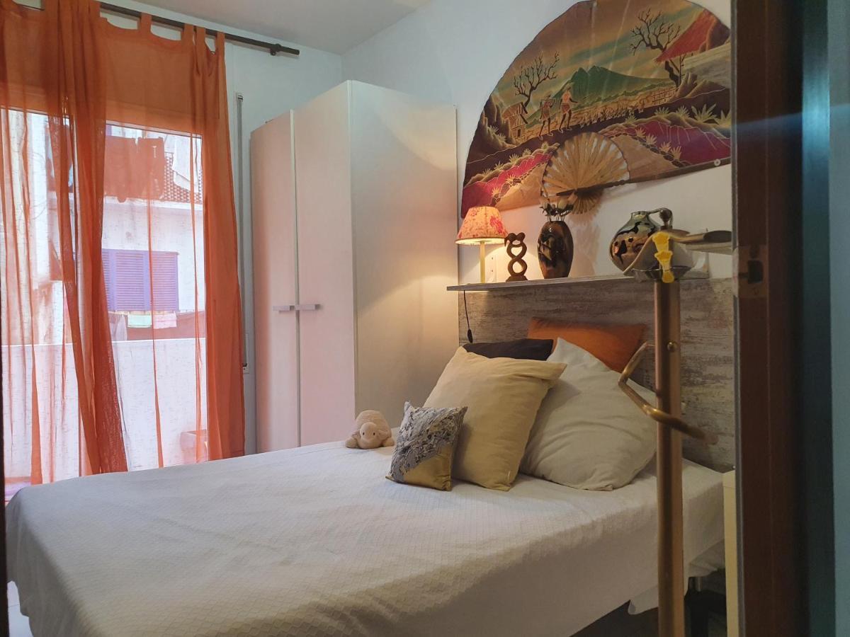 Apartamento Con Oficina Y Vistas Al Mar Sitges Exteriör bild
