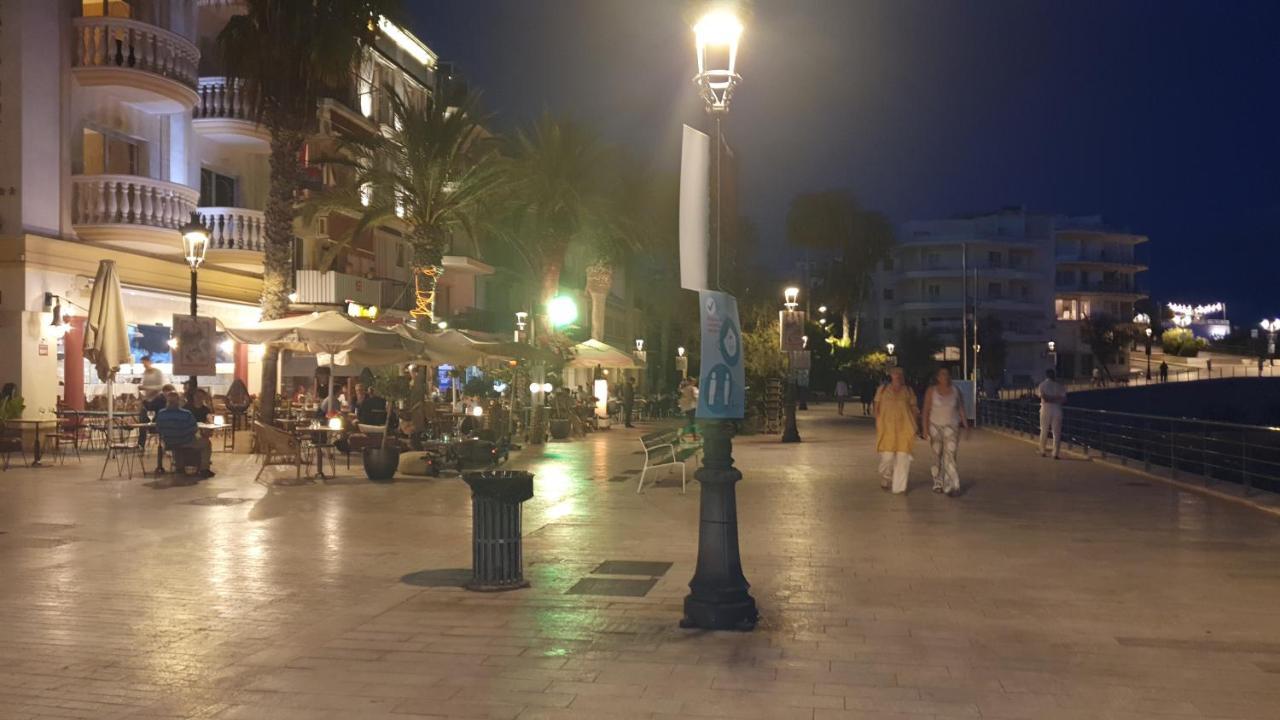 Apartamento Con Oficina Y Vistas Al Mar Sitges Exteriör bild